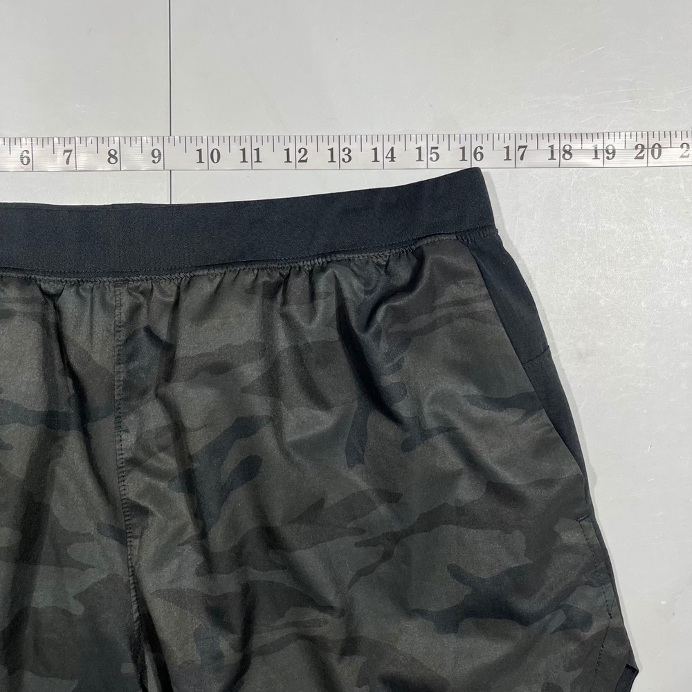 Abercrombie YPB Sporty 2-in-1 Athleisure Training Running Shorts Camo Mens Large - Picture 7 of 14
